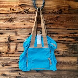 ECCO | Teal Blue Travel Tote Bag w/ Crossbody Strap
